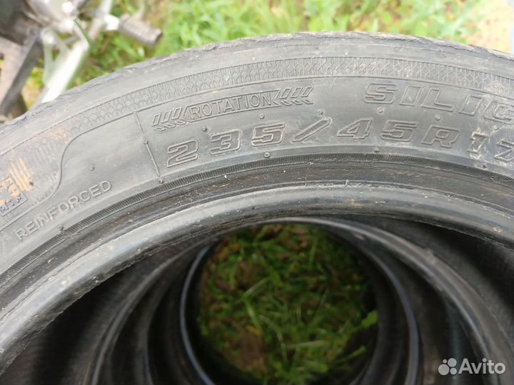 Accelera 651 5/5 R17