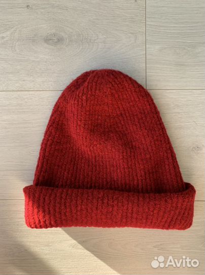 Шапки женские