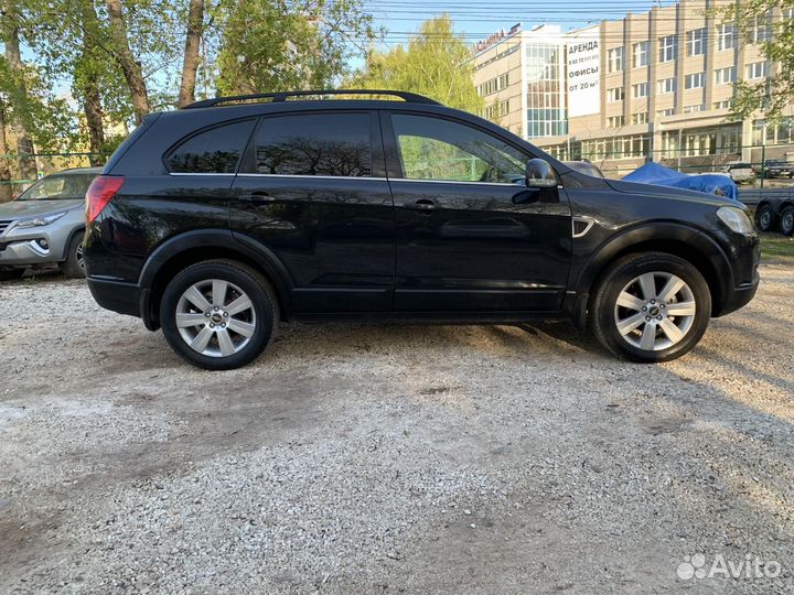 Chevrolet Captiva 3.2 AT, 2011, 225 403 км