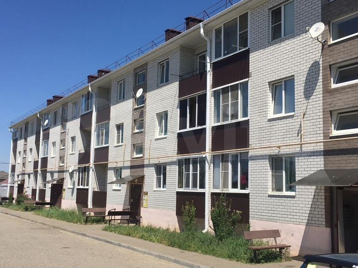 1-к. квартира, 37 м², 1/3 эт.