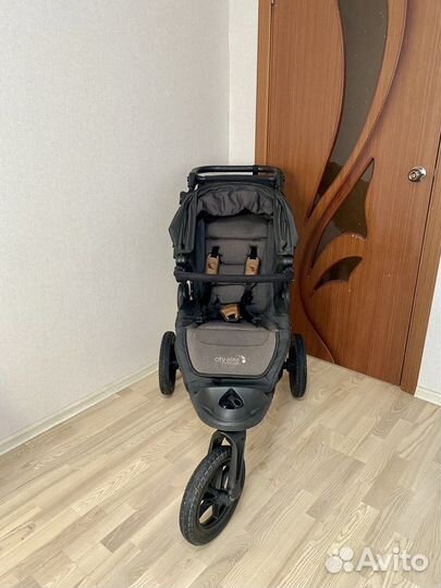 Прогулочная коляска baby jogger city elite