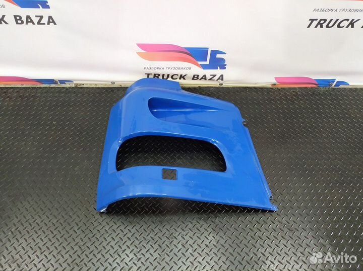 1398264 Облицовка фары правой Daf XF105