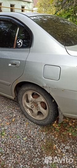 Hyundai Elantra 2.0 МТ, 2000, 290 000 км