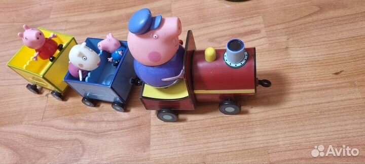 Паровозик дедушки Свина + Свинка Пеппа и Джордж