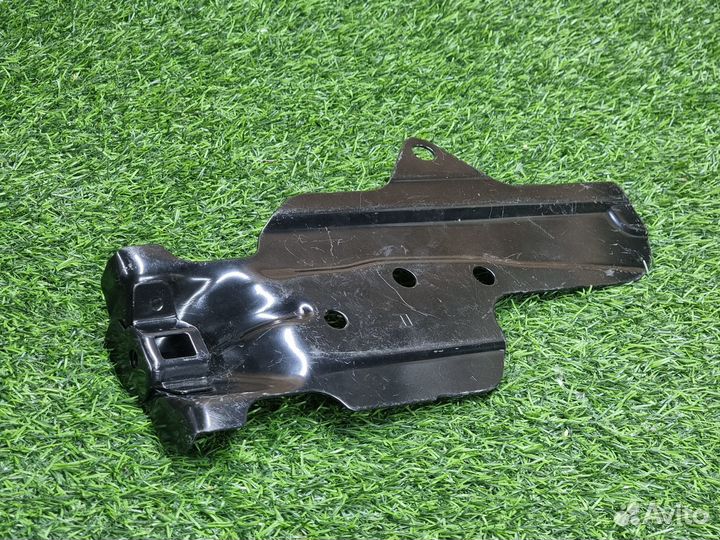 Уголок лонжерона прав Subaru Impreza STI WRX 04-07