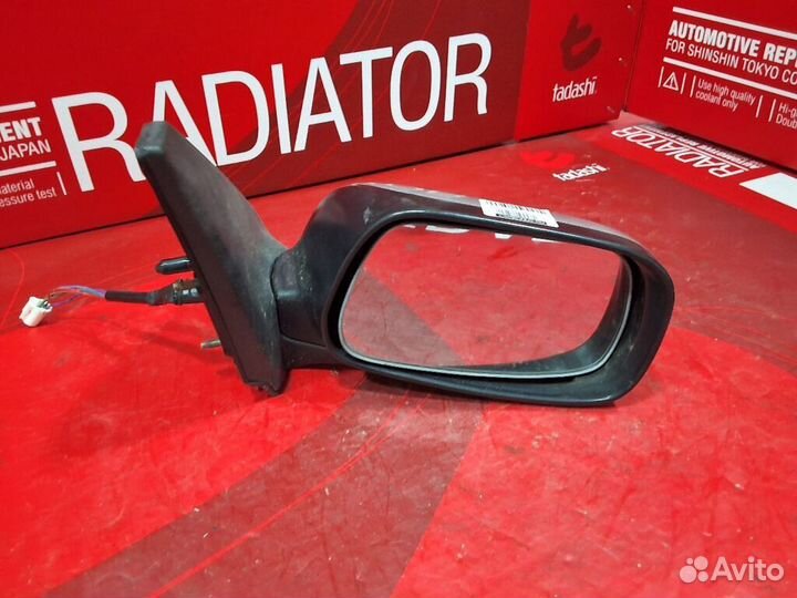 Зеркало правое Toyota Voltz ZZE138