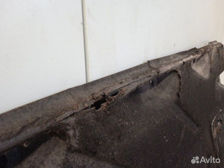 Защита антигравийная правая Mercedes-Benz A-Class