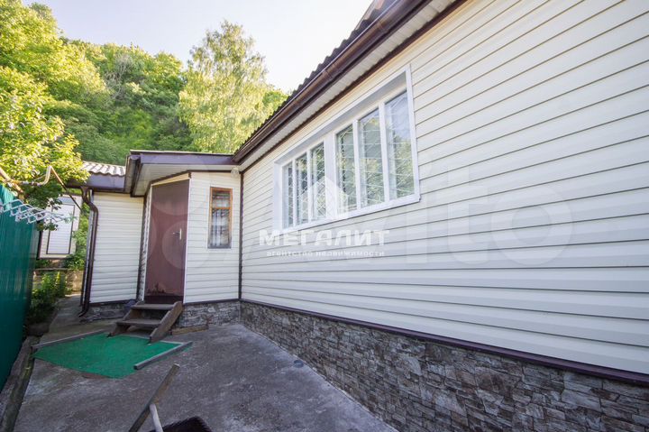 Коттедж 150 м² на участке 5,3 сот.