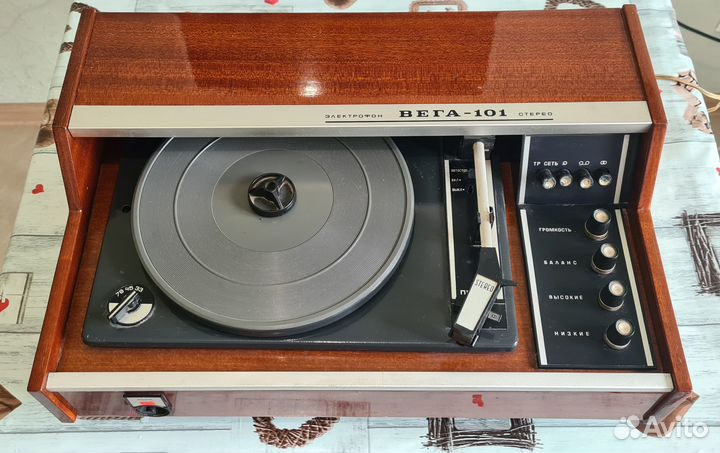 Электрофон Вега-101 Стерео