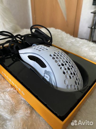 Мышь игровая Glorious Model D