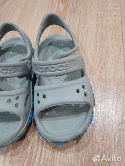 Сандали crocs c7