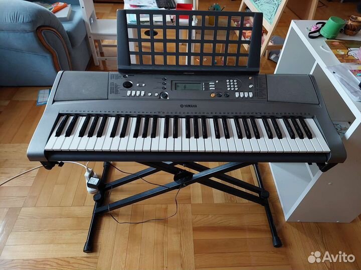 Синтезатор yamaha psr r300