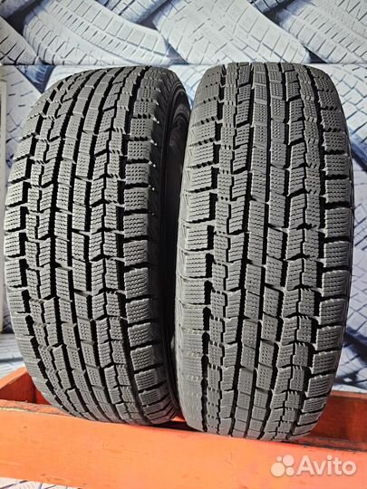 Goodyear Ice Navi Zea 215/60 R17