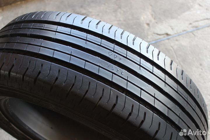 Nokian Tyres Hakka C2 215/60 R17C 104H