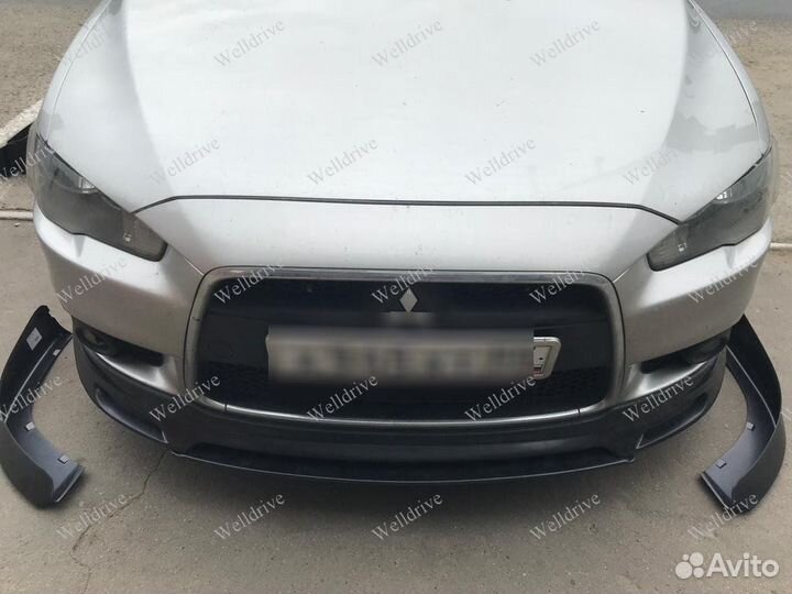 Накладка на бампер Mitsubishi Lancer X 10 2011