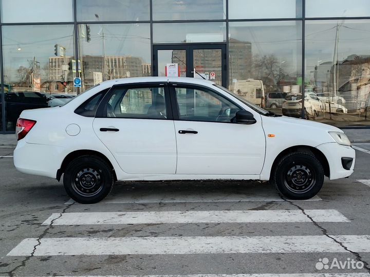 LADA Granta 1.6 МТ, 2017, 146 883 км