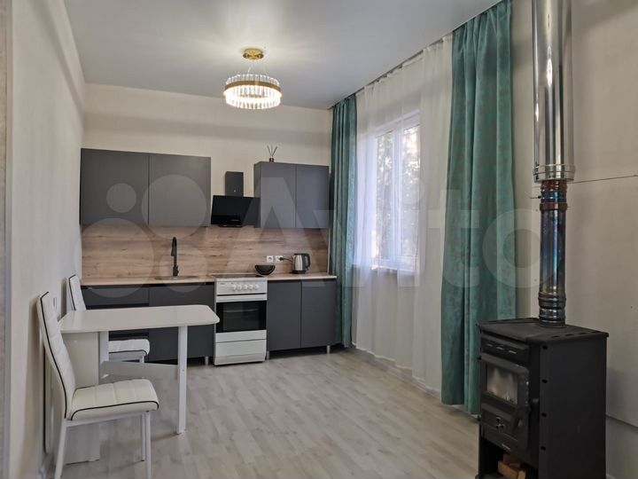 Дом 100 м² на участке 8,6 сот.