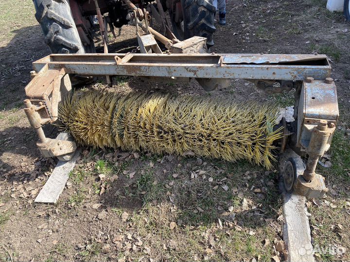 Щетка на т 25