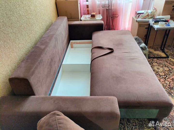 Отличный диван