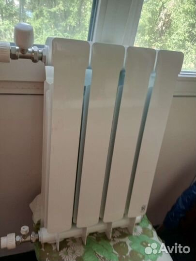Биметаллический радиатор новый