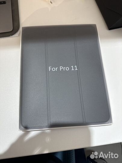 Чехол - кникжа на iPad pro 11
