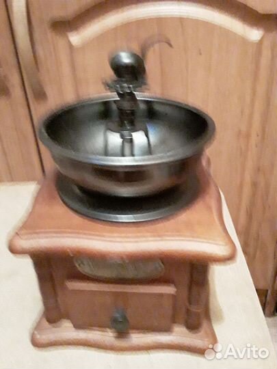 Кофемолка, Witess