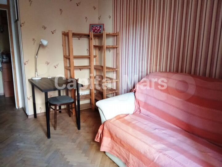 2-к. квартира, 57 м², 3/10 эт.