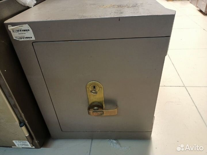 Сейф взломостойкий Б.У. Этот товар в Екатеринбурге