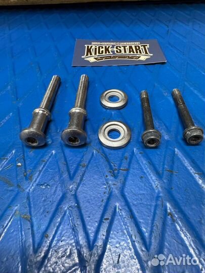 Болты ручки пассажира Suzuki GSF650 GSF1250 GSX650