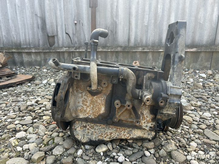 Давигатель