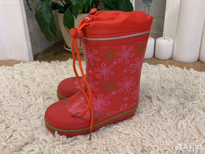 Утепленные резиновые сапожки