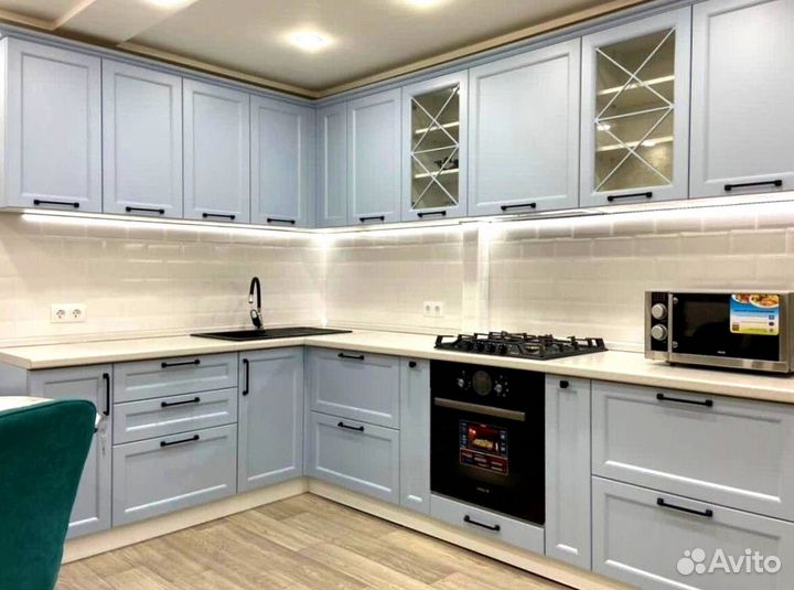 Кухонный гарнитур 