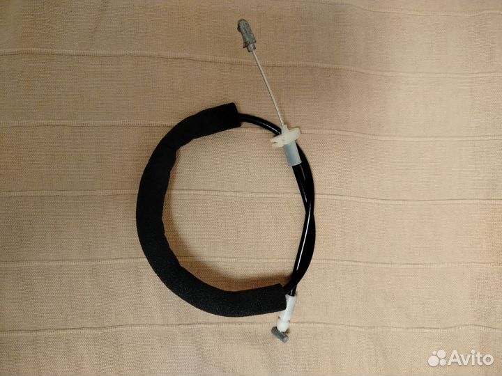 Тросик замка задней левой двери haval h6