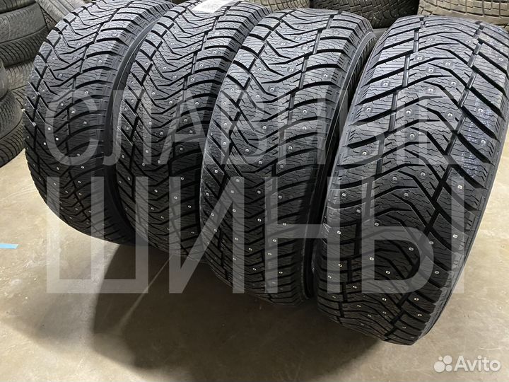 Yokohama IceGuard Stud IG65 275/55 R20 117T
