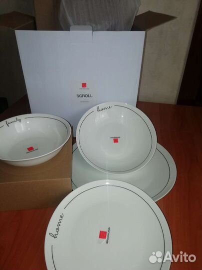 Набор столовой посуды на 6 персон, 19 предметов