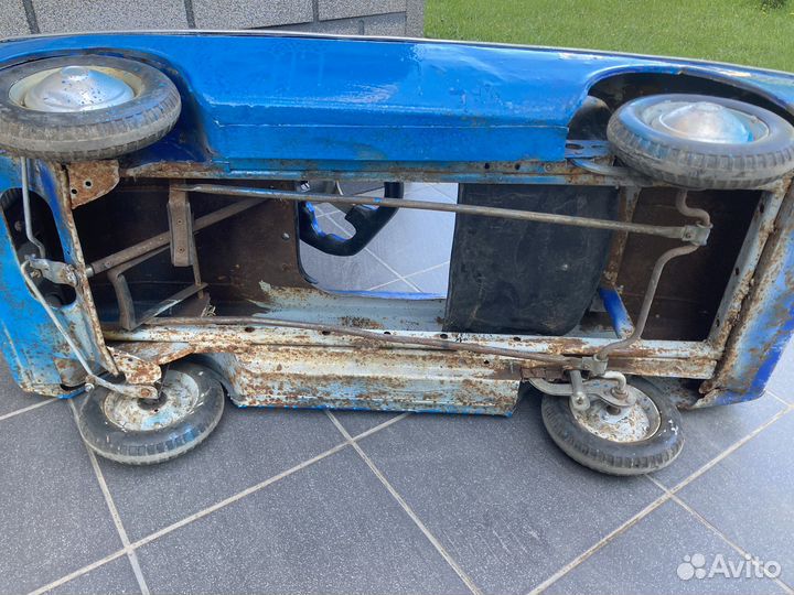 Педальный москвич СССР