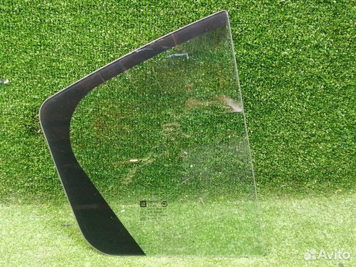 Стекло двери (форточка) заднее правое Chevrolet