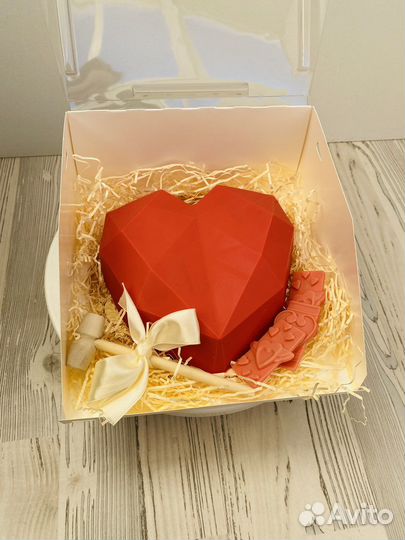 Подарок из шоколада сердце,цветы,наборы