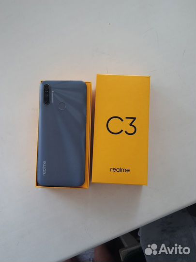realme C3, 3/32 ГБ