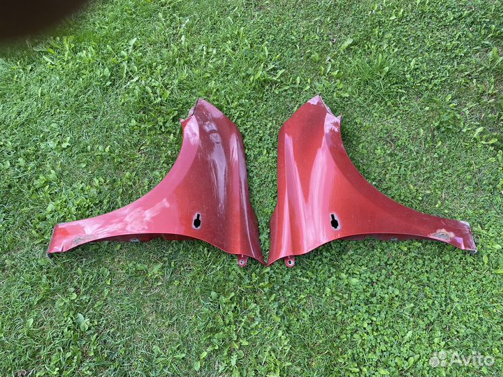 Передние крылья датсун мидо