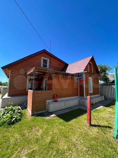 Дом 70,9 м² на участке 11,8 сот.