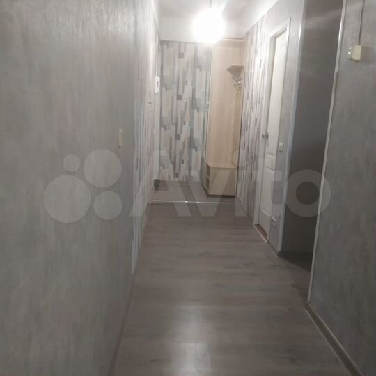 2-к. квартира, 42 м², 5/5 эт.