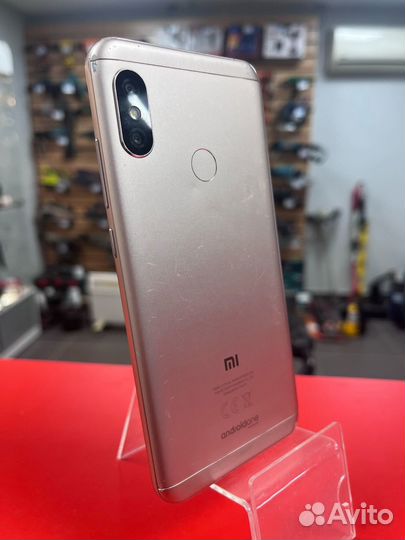 Смартфон Xiaomi Mi A2 Lite 3/32