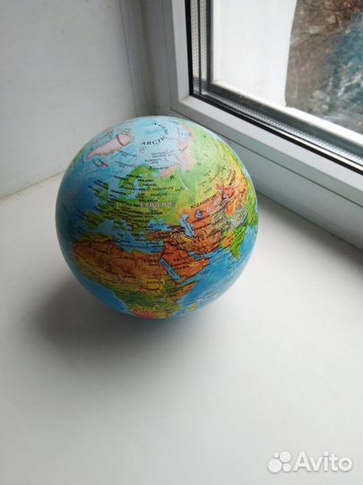 Глобус вращающийся с подсветкой