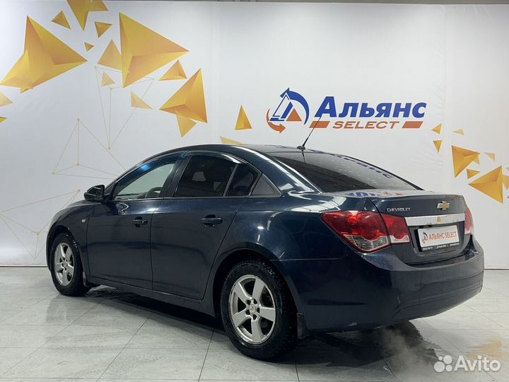 Chevrolet Cruze 1.6 МТ, 2012, 295 000 км