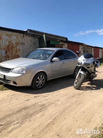 Продам мотоцикл Suzuki SV400s