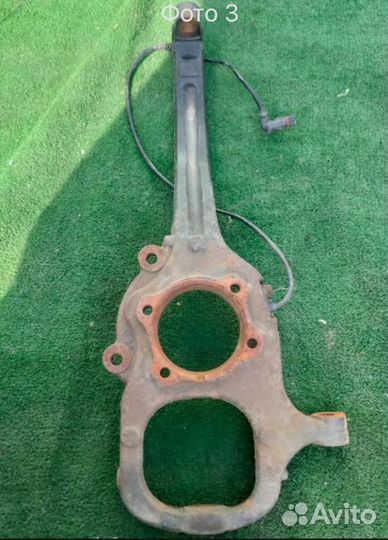 Цапфа Крайслер 300c