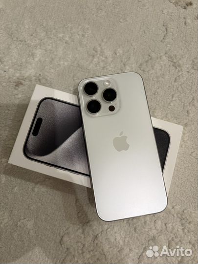 iPhone 15 Pro 256GB White Titanium (dual-Sim)