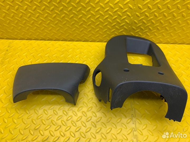 Кожух рулевой колонки Renault Duster легковой