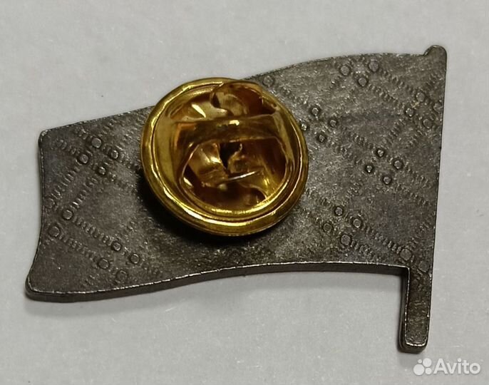 Значок СССР Верховный Совет, Юный Турист